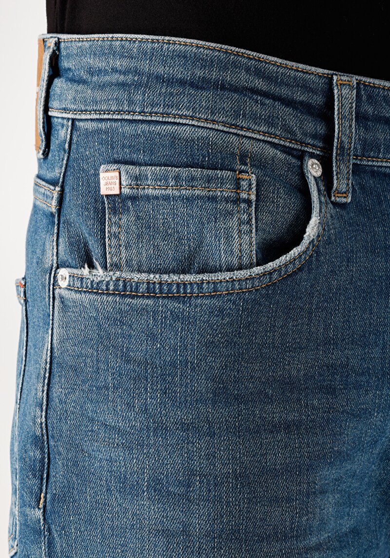 Показати інформацію про 057 Milas Джинси Чоловічі Блакитні  Cl1065369