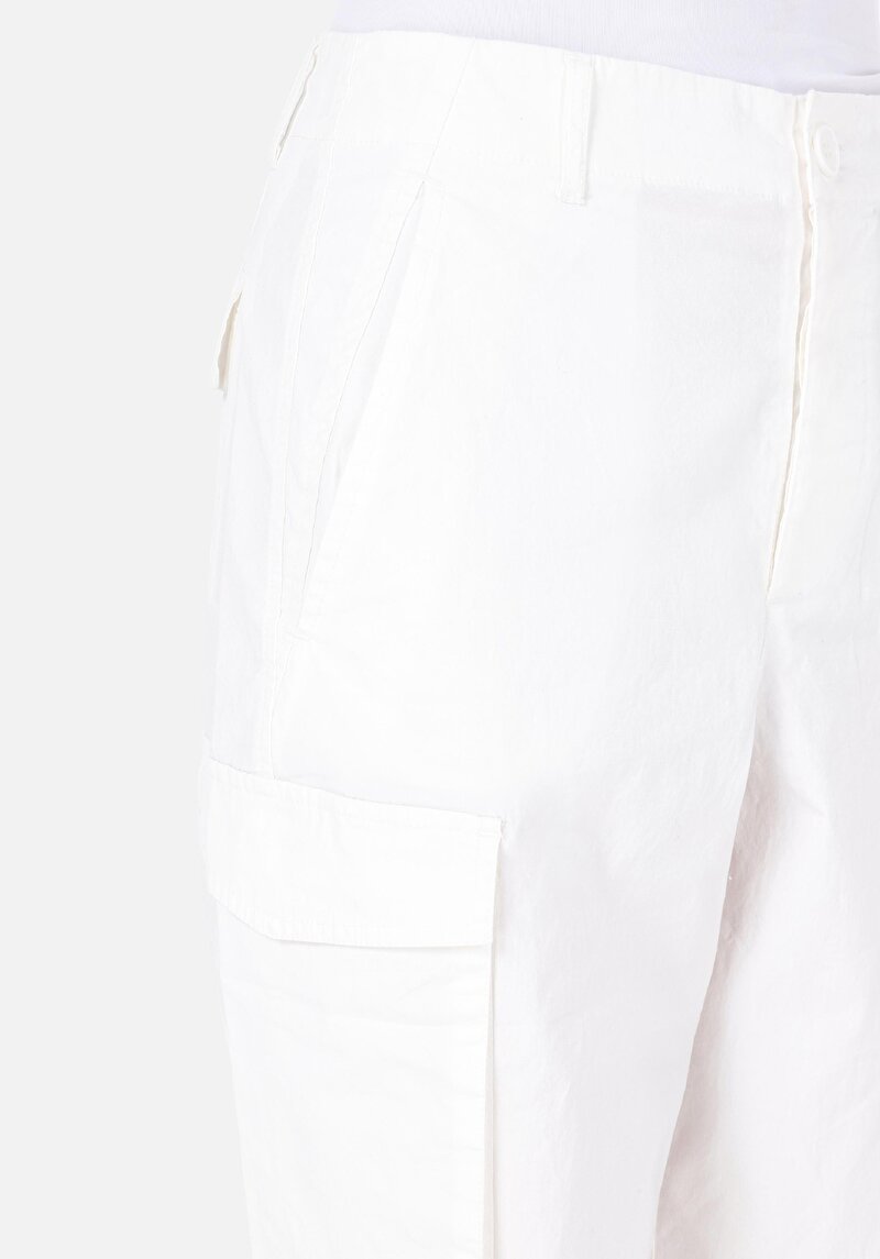 Показати інформацію про Брюки Жіночі Білі  Cl1069016