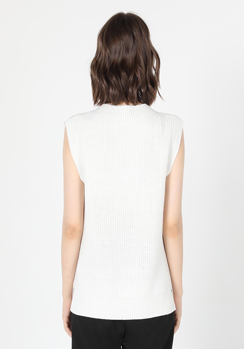 Зображення Светр Жіночий Білий Cl1061035