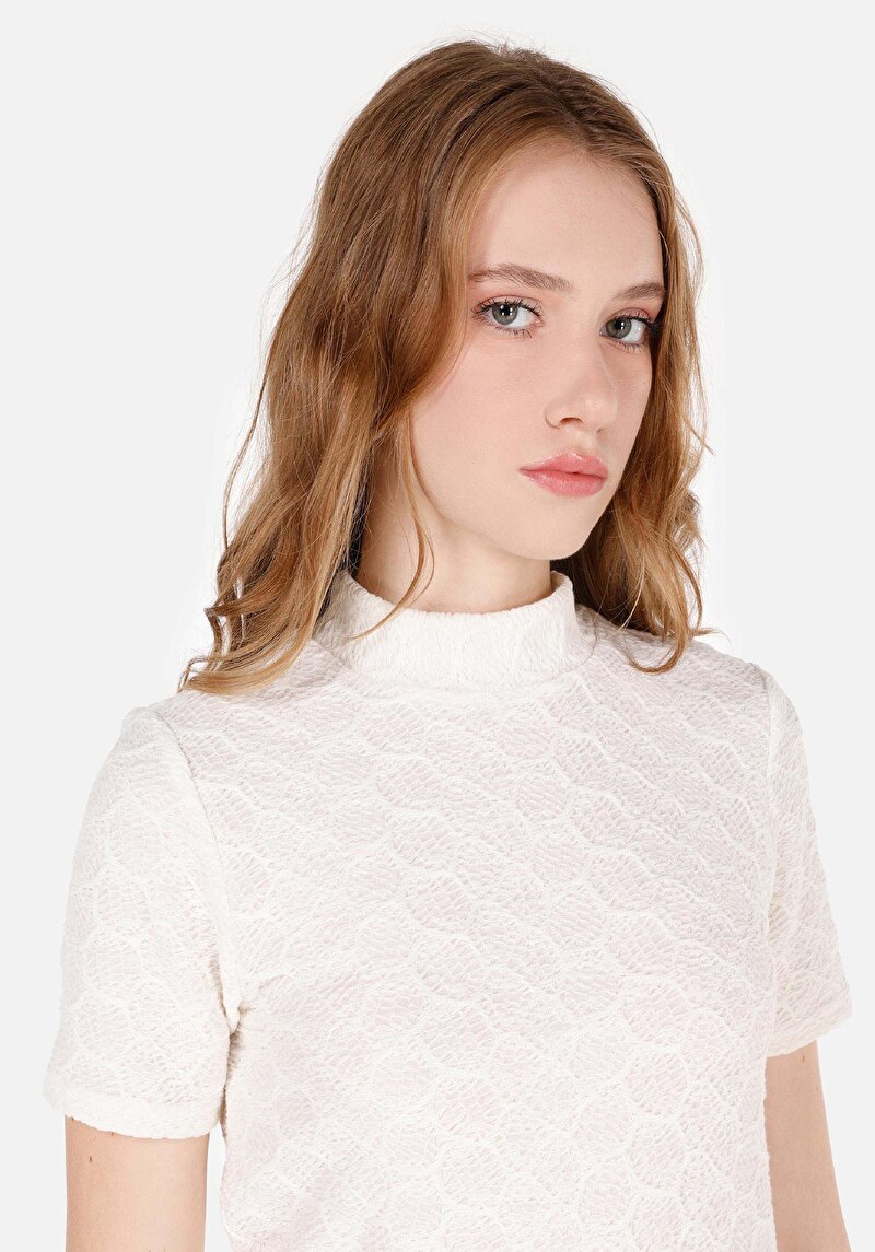 Показати інформацію про Футболка З Коротким Рукавом Жіноча Біла  Cl1070242