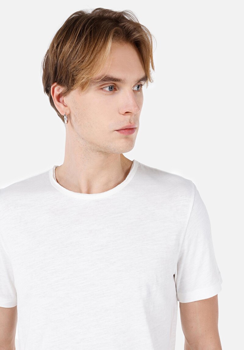 Показати інформацію про Футболка З Коротким Рукавом Чоловіча Біла  Cl1058580