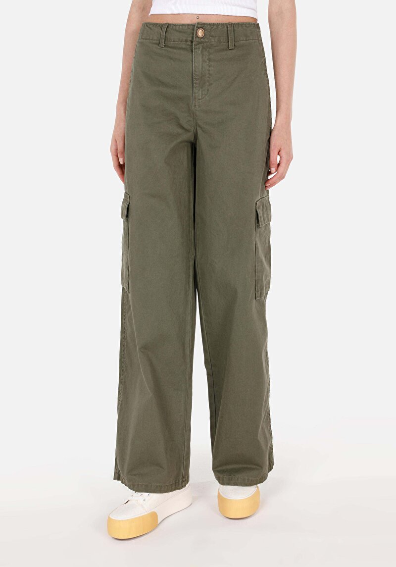 Показати інформацію про Брюки Жіночі Зелені  Cl1070300