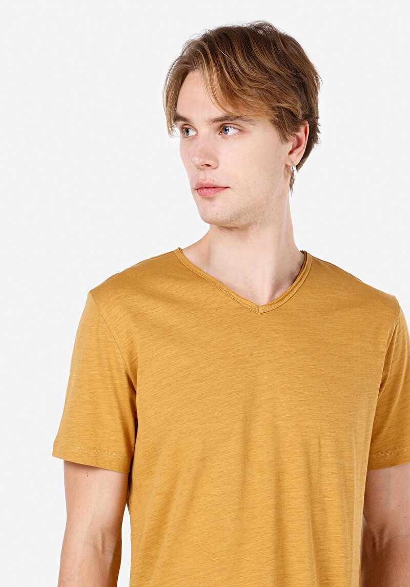 Показати інформацію про Футболка З Коротким Рукавом Чоловіча Жовта  Cl1058584