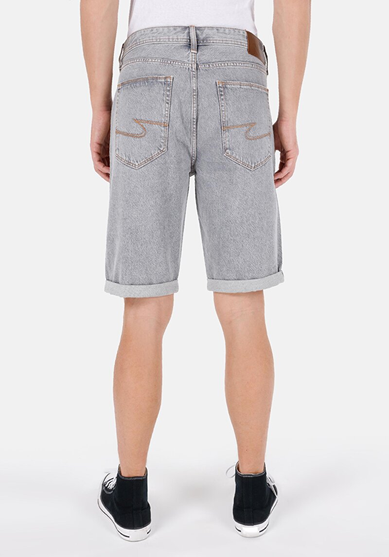 Показати інформацію про 045 David Шорти Чоловічі Сірі  Cl1069538