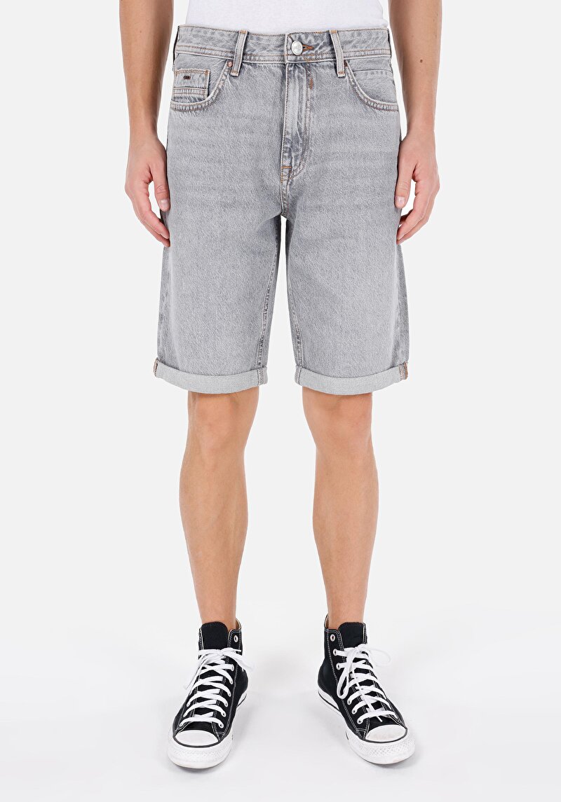 Показати інформацію про 045 David Шорти Чоловічі Сірі  Cl1069538