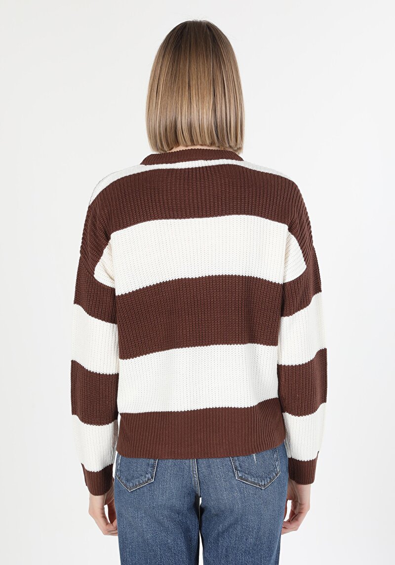 Показати інформацію про Светр Жіночий Коричневий  Cl1060295