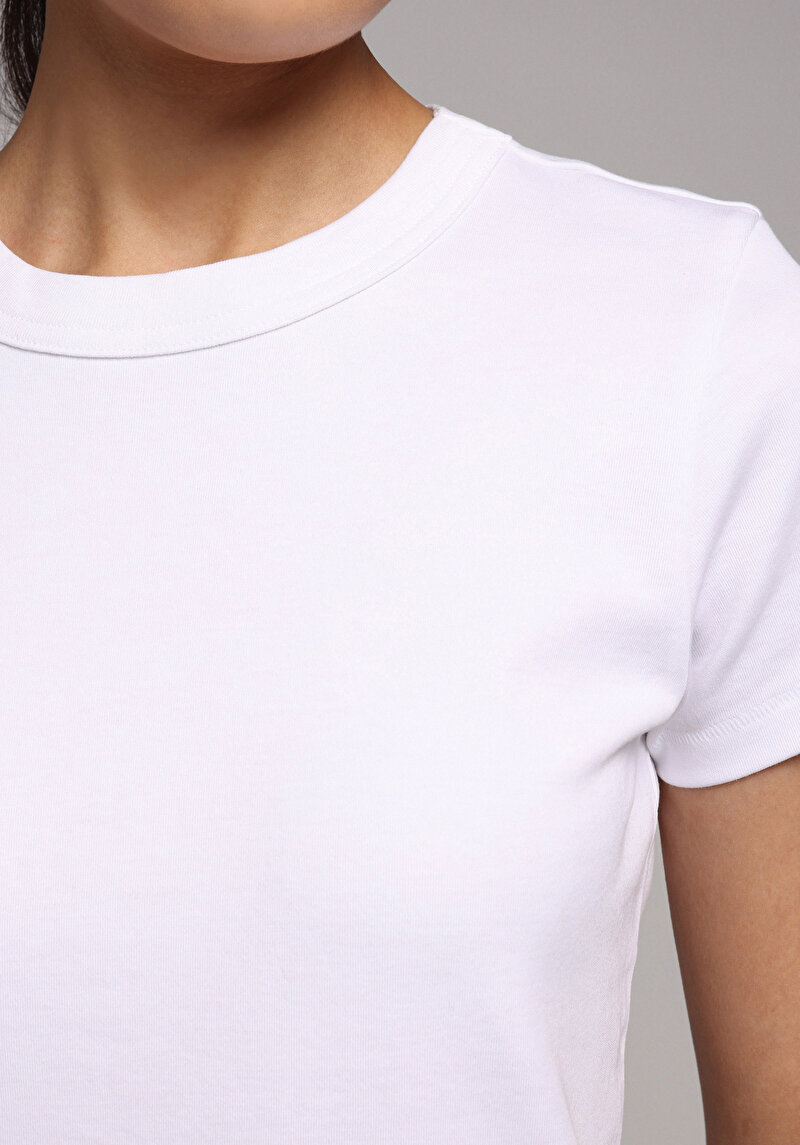 Показати інформацію про Футболка З Коротким Рукавом Жіноча Біла  Cl1068567