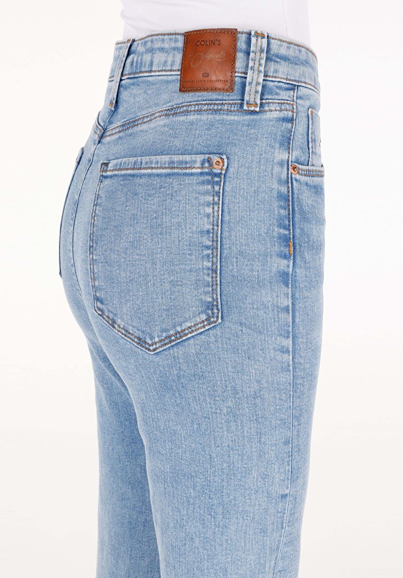 Показати інформацію про 791 Monica Джинси Жіночі Блакитні Класичного Крою Cl1070667