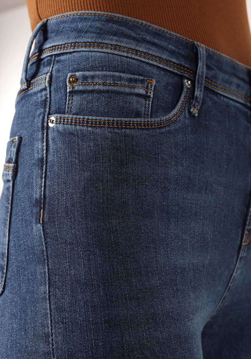 Показати інформацію про 703 Carla Джинси Жіночі  Вузького Крою Cl1062186