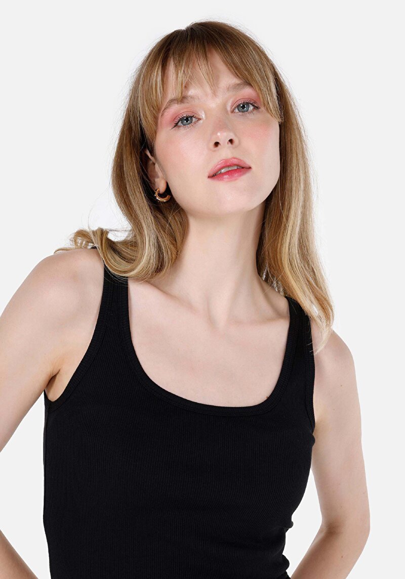 Показати інформацію про Майка Жіноча Чорна  Cl1068709