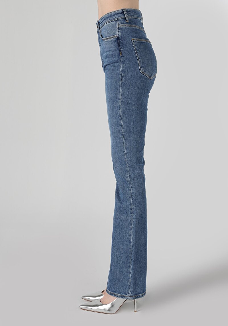 Показати інформацію про 797 Adel Джинси Жіночі Блакитні Кльош Cl1064451