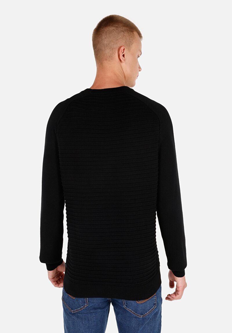 Показати інформацію про Светр Чоловічий Чорний  Cl1064759