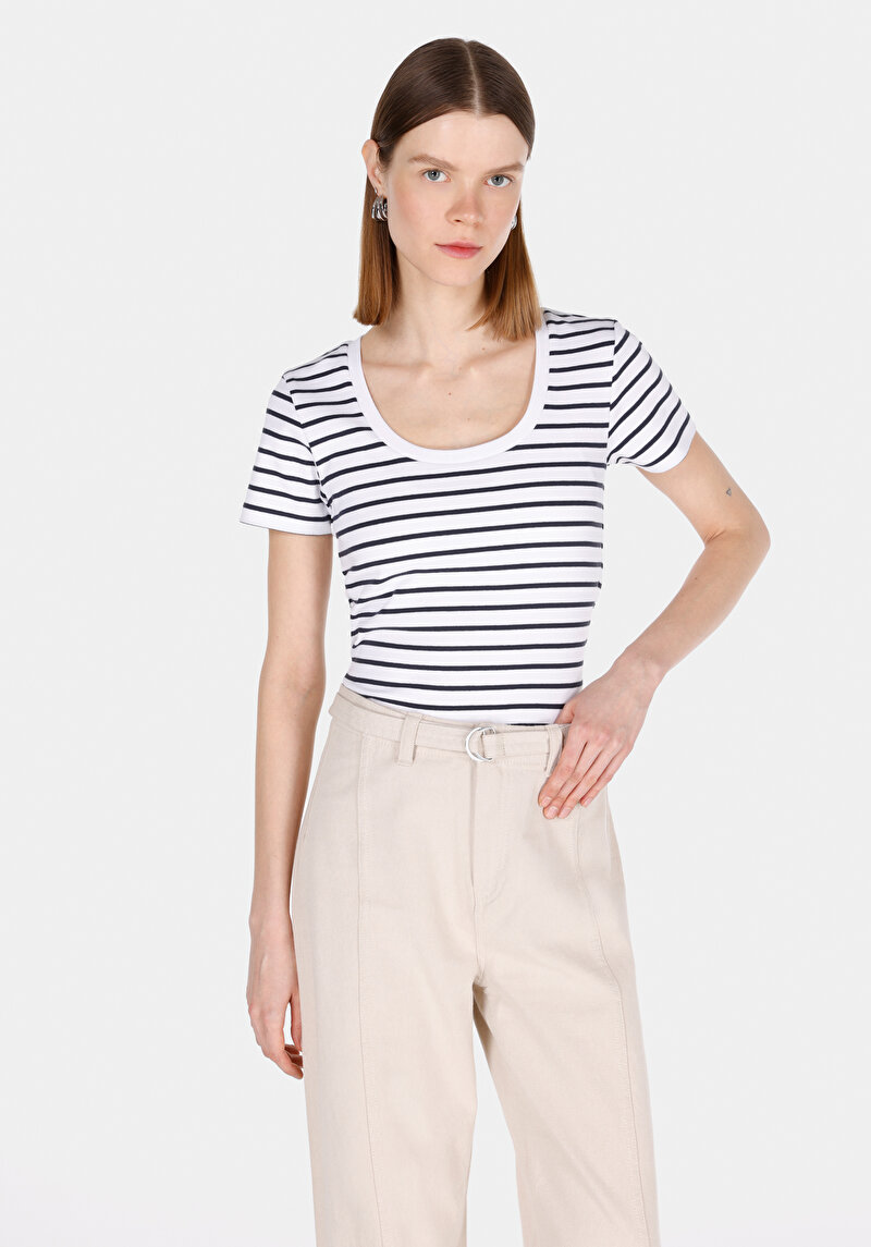 Зображення Футболка З Коротким Рукавом Жіноча Біла  Cl1073529