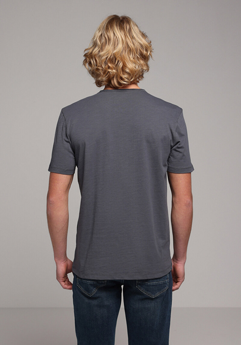 Показати інформацію про Футболка З Коротким Рукавом Чоловіча Сіра  Cl1058580