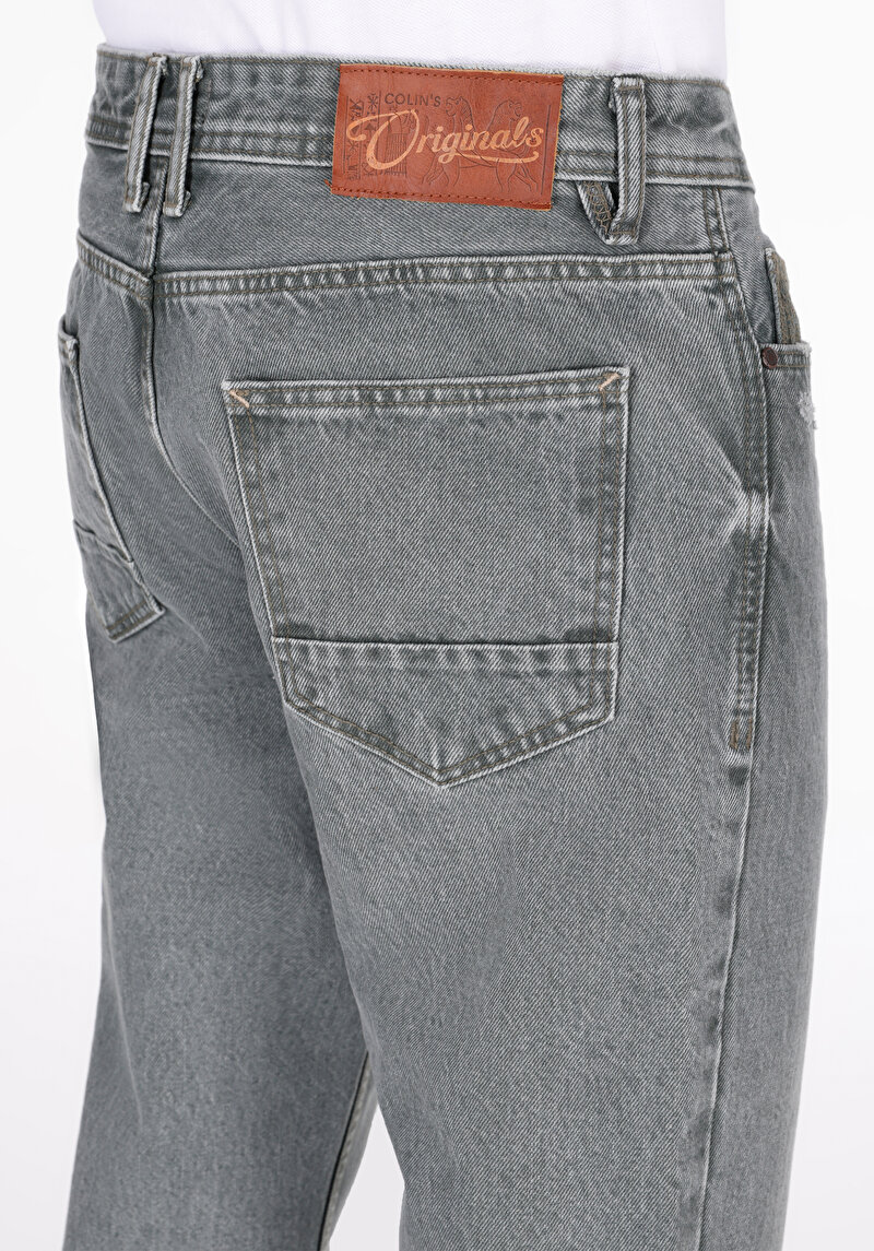 Показати інформацію про 045 David Джинси Чоловічі Чорні Класичного Крою Cl1073397