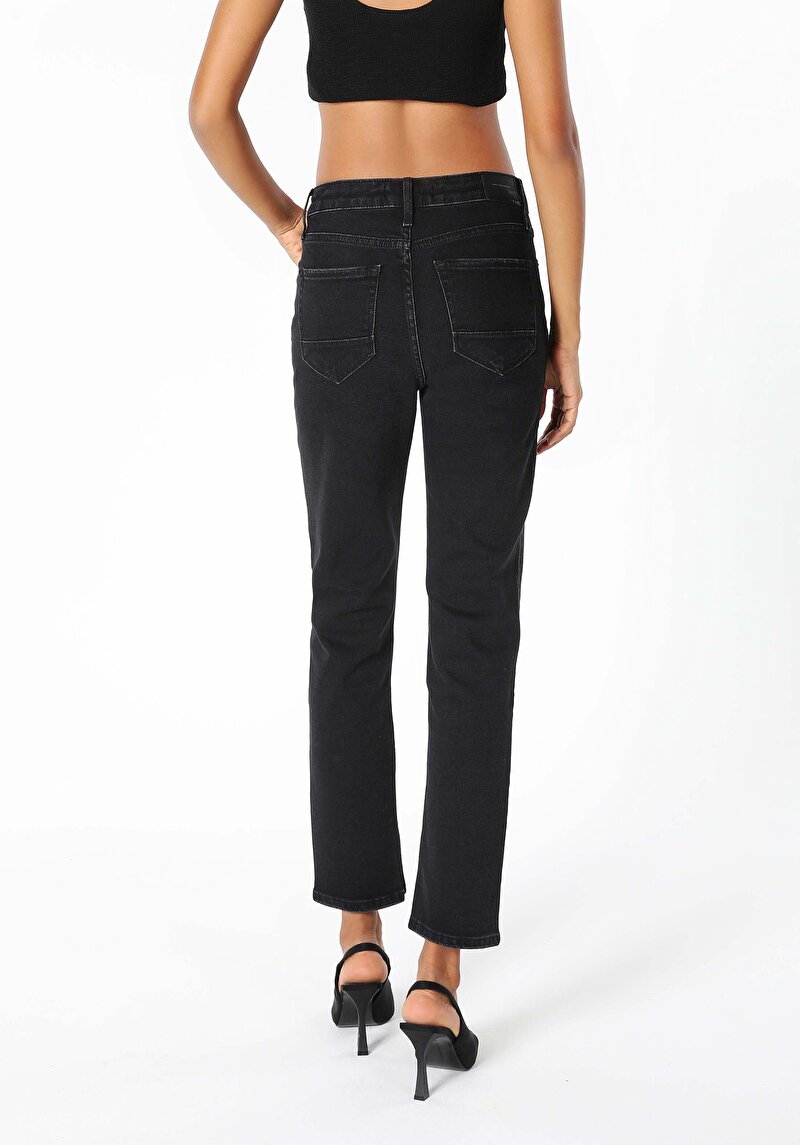 Зображення 703 Carla Джинси Жіночі Чорні Вузького Крою Cl1061414