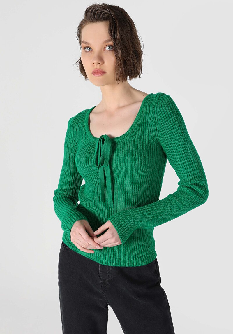 Показати інформацію про Светр Жіночий Зелений  Cl1062222