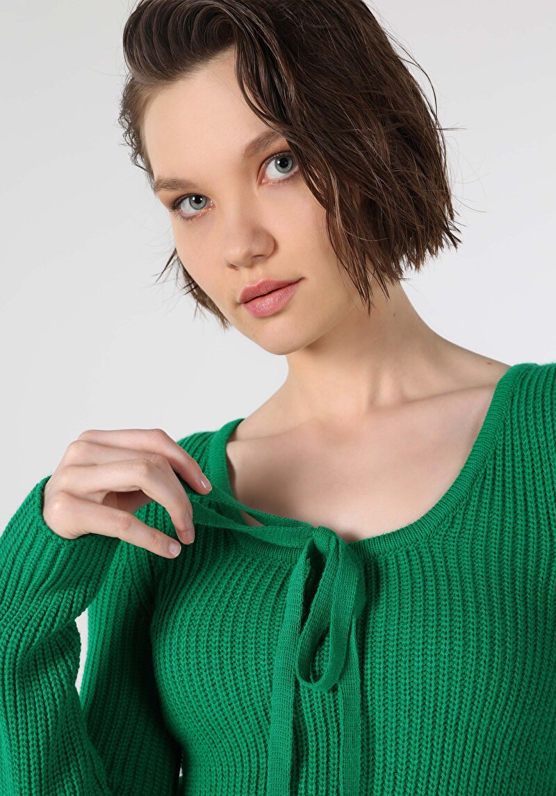 Показати інформацію про Светр Жіночий Зелений  Cl1062222