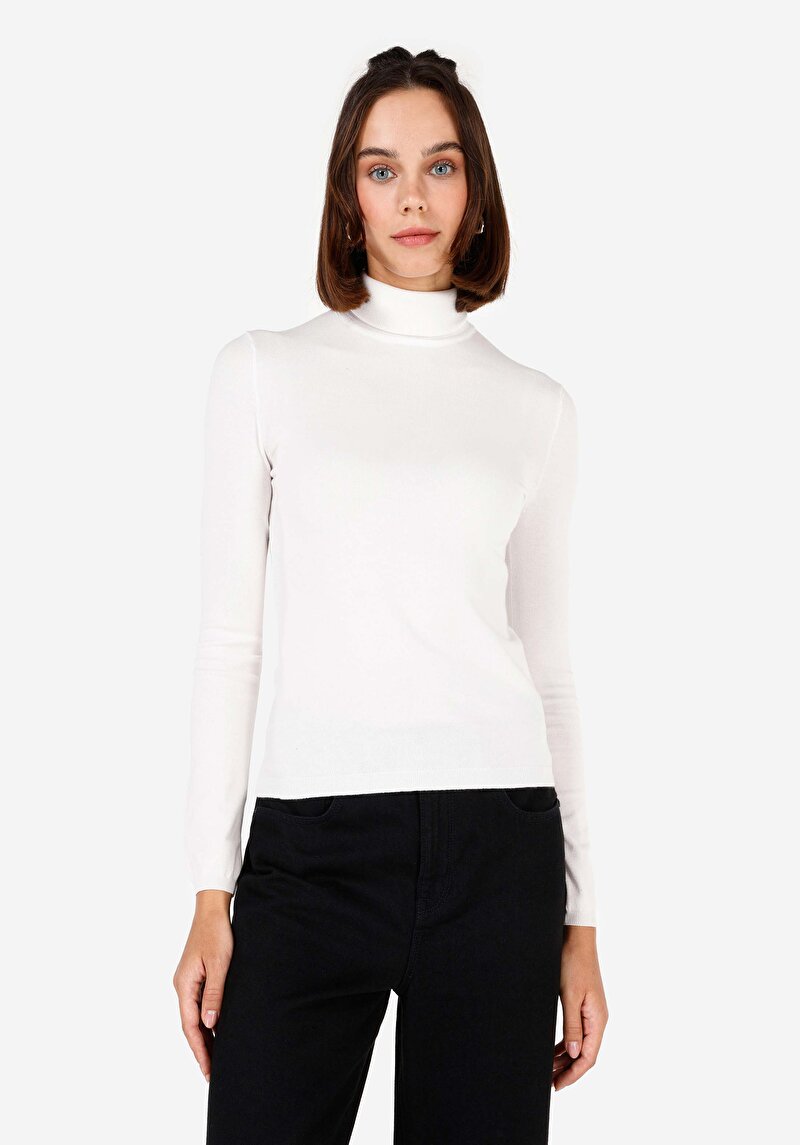 Зображення Светр Жіночий Білий  Cl1070208