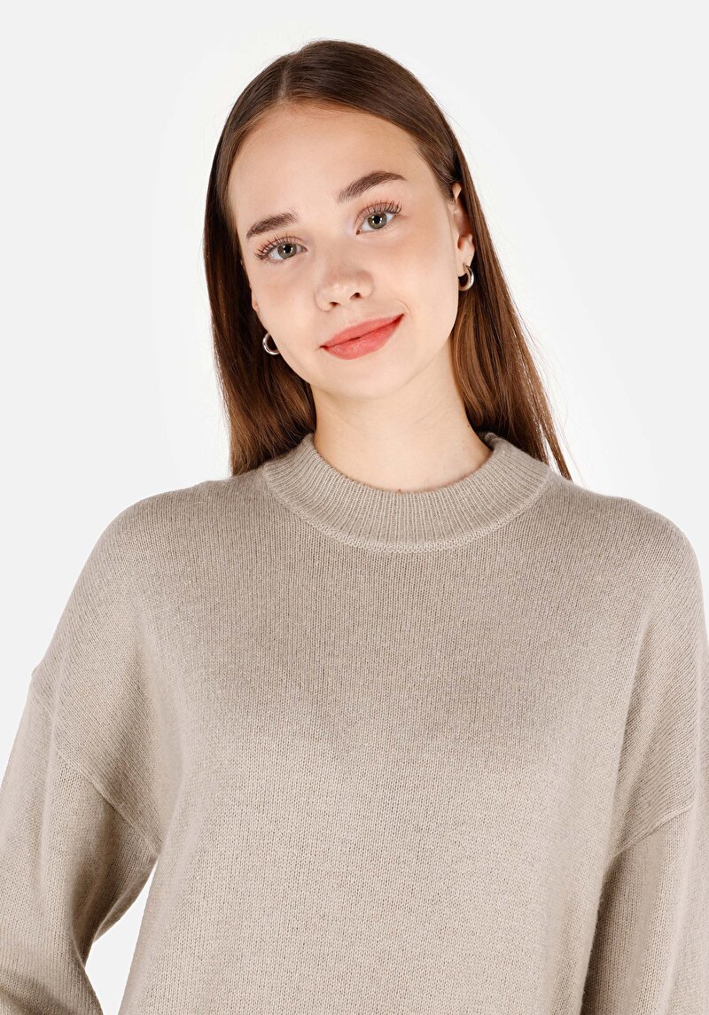 Показати інформацію про Светр Жіночий Зелений  Cl1070209