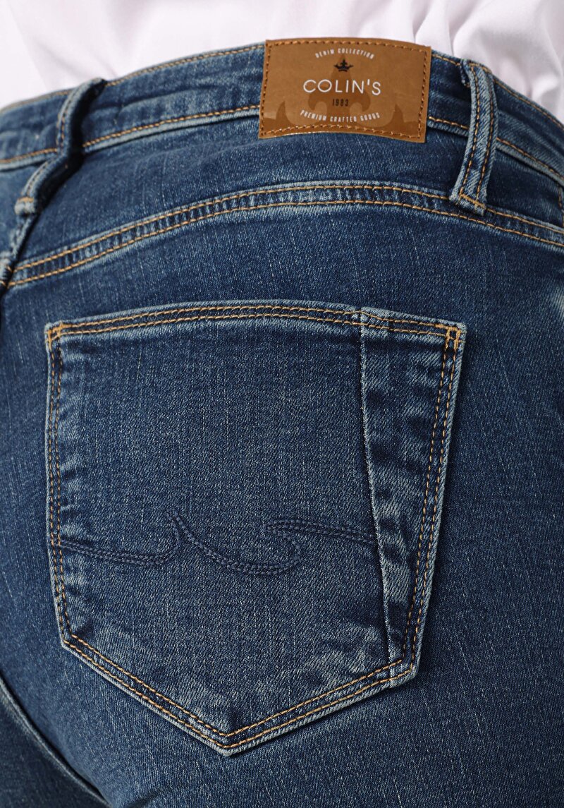 Показати інформацію про 703 Carla Джинси Жіночі Блакитні Вузького Крою Cl1063469