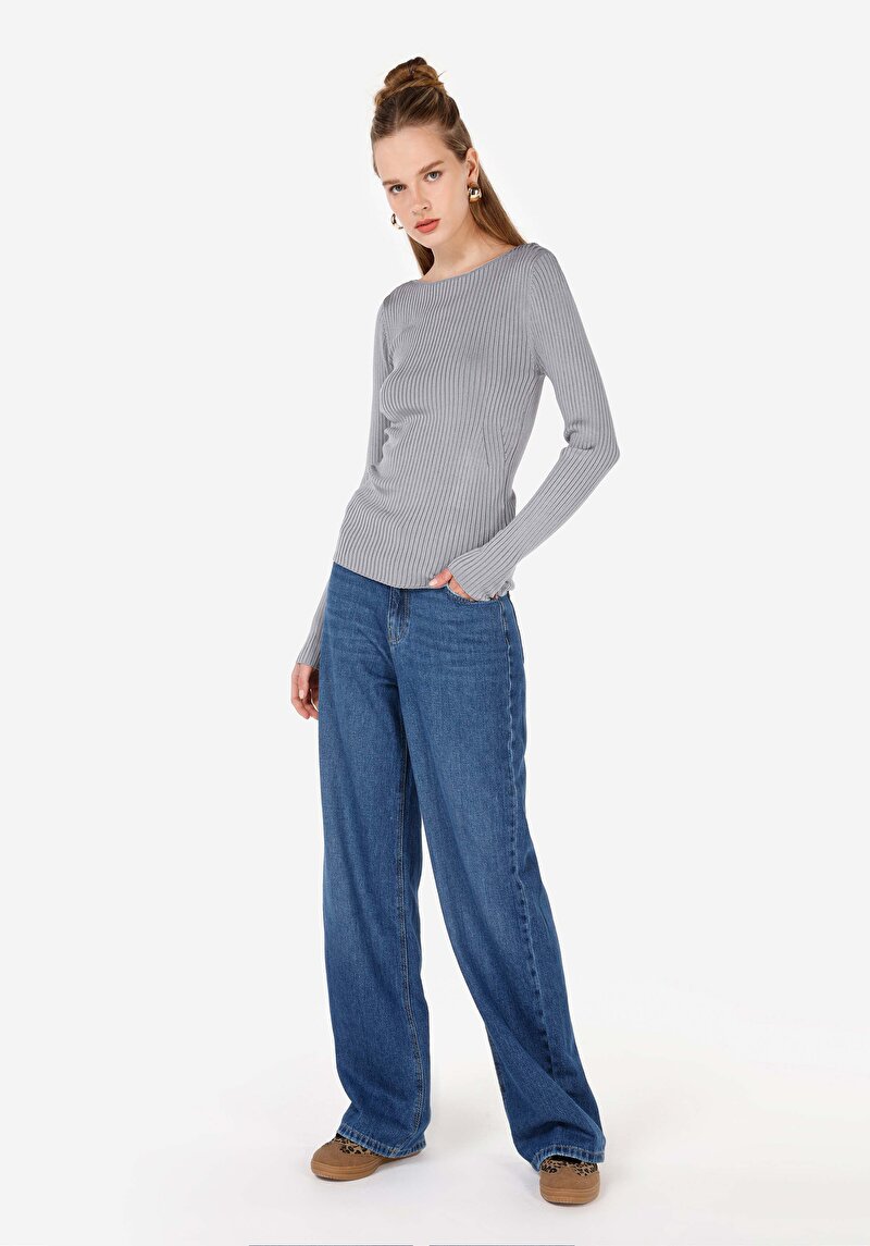 Показати інформацію про Светр Жіночий Сірий  Cl1070268