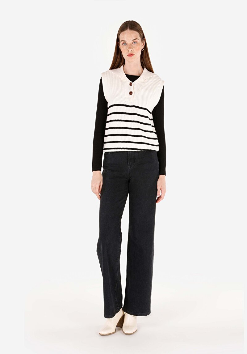 Показати інформацію про Светр Жіночий Бежевий  Cl1070274