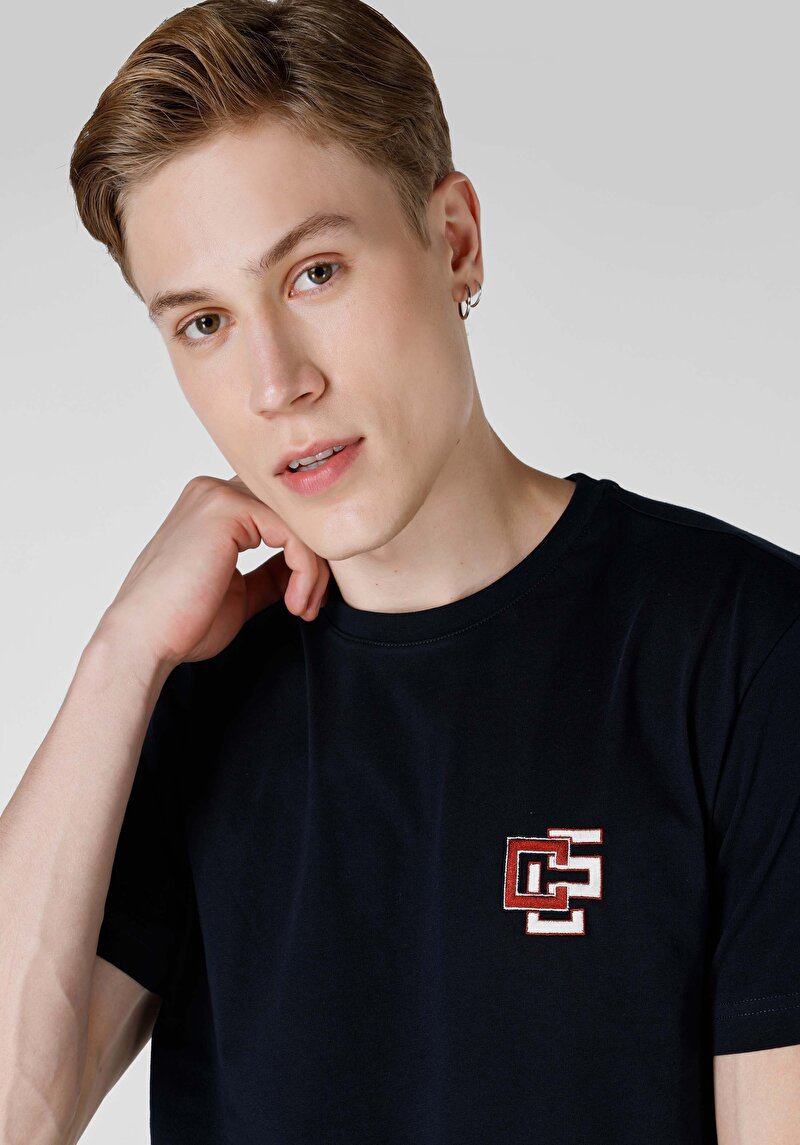 Показати інформацію про Футболка З Коротким Рукавом Чоловіча Синя  Cl1064600