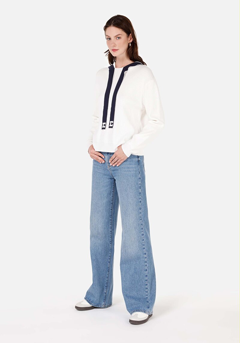 Показати інформацію про Светр Жіночий Білий  Cl1070279