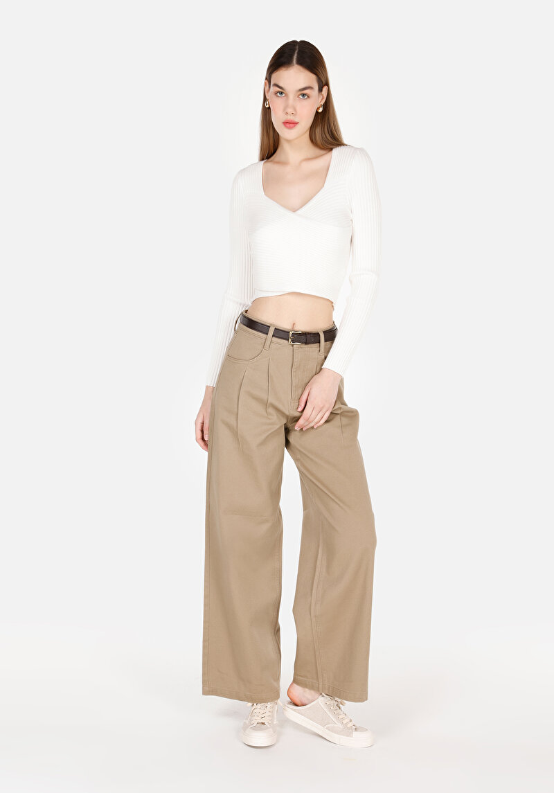 Показати інформацію про Светр Жіночий Білий  Cl1070281