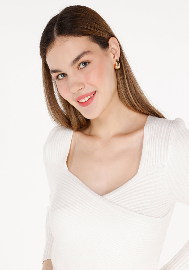 Зображення Светр Жіночий Білий Cl1070281