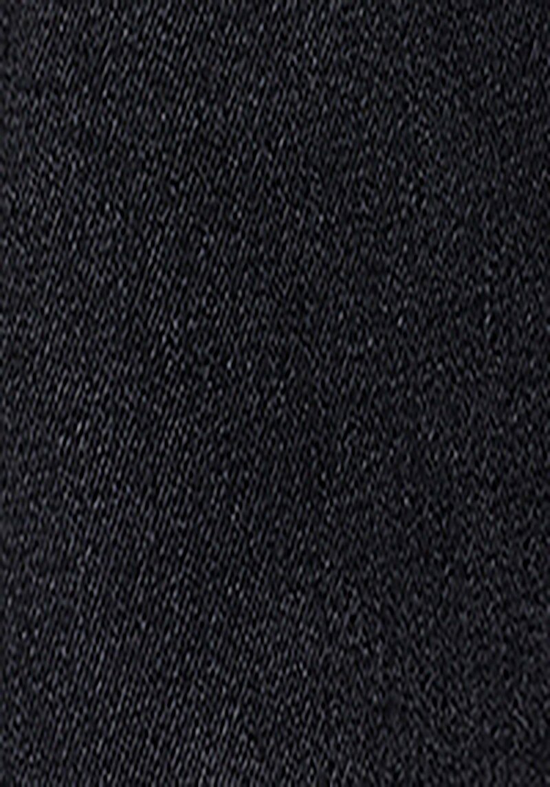 Показати інформацію про 703 Carla Джинси Жіночі Чорні Вузького Крою Cl1067480