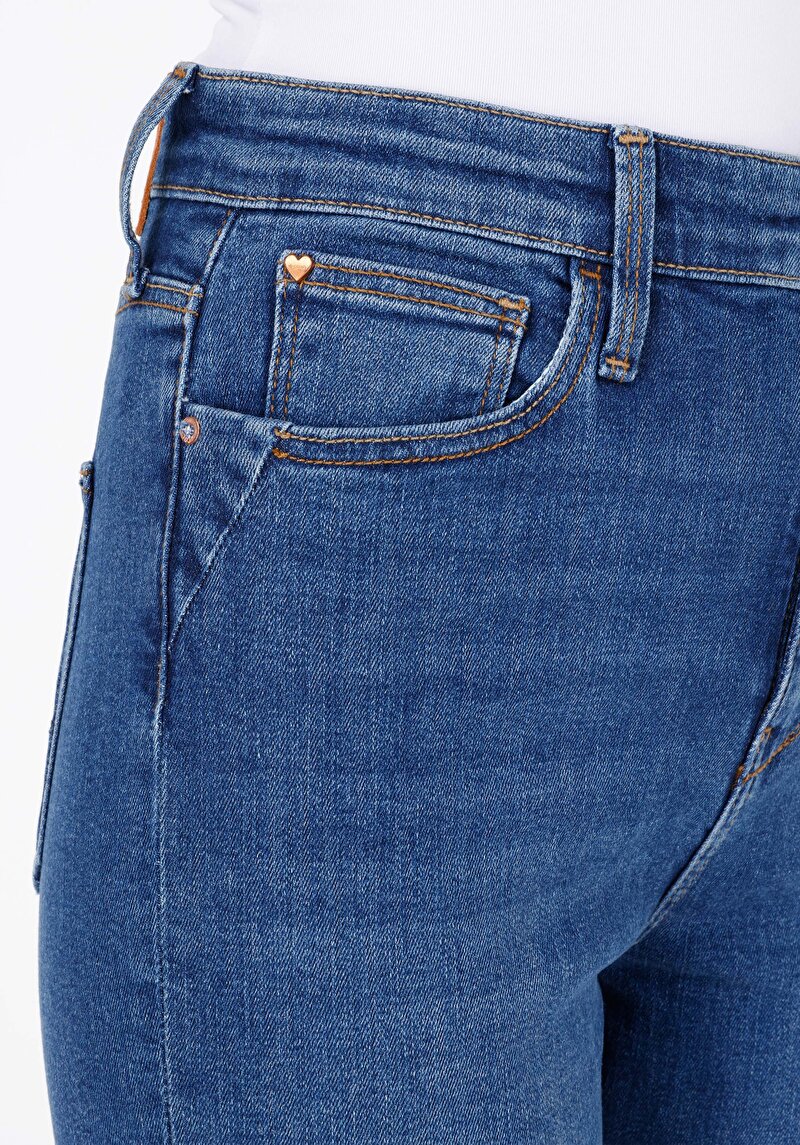 Показати інформацію про 760 Diana Джинси Жіночі Блакитні  Cl1068683