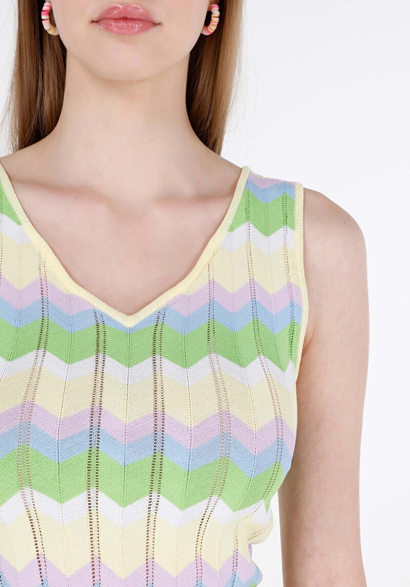 Показати інформацію про Светр Із Коротким Рукавом Жіночий Мультіколор  Cl1069092