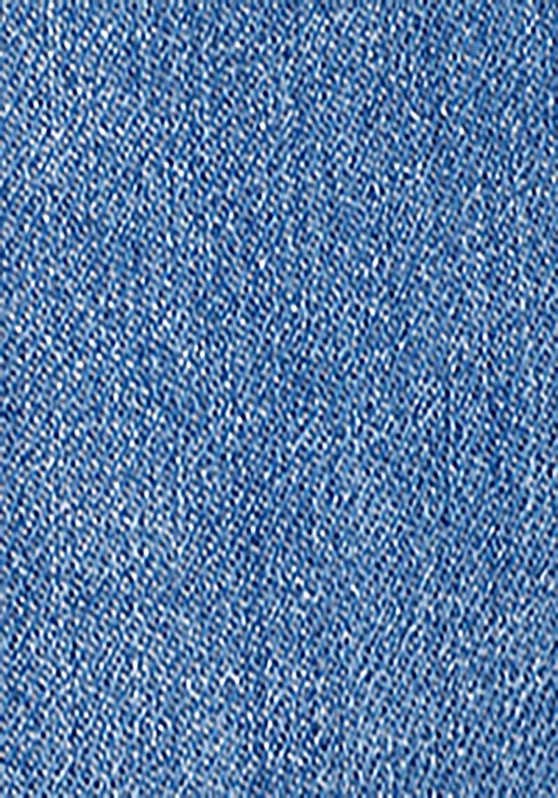 Показати інформацію про 970 Berry Джинси Жіночі Блакитні Класичного Крою Cl1069217