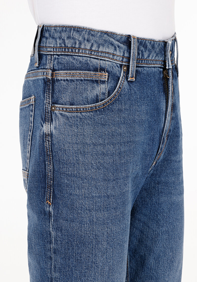 Показати інформацію про 045 David Джинси Чоловічі Блакитні Класичного Крою Cl1070566