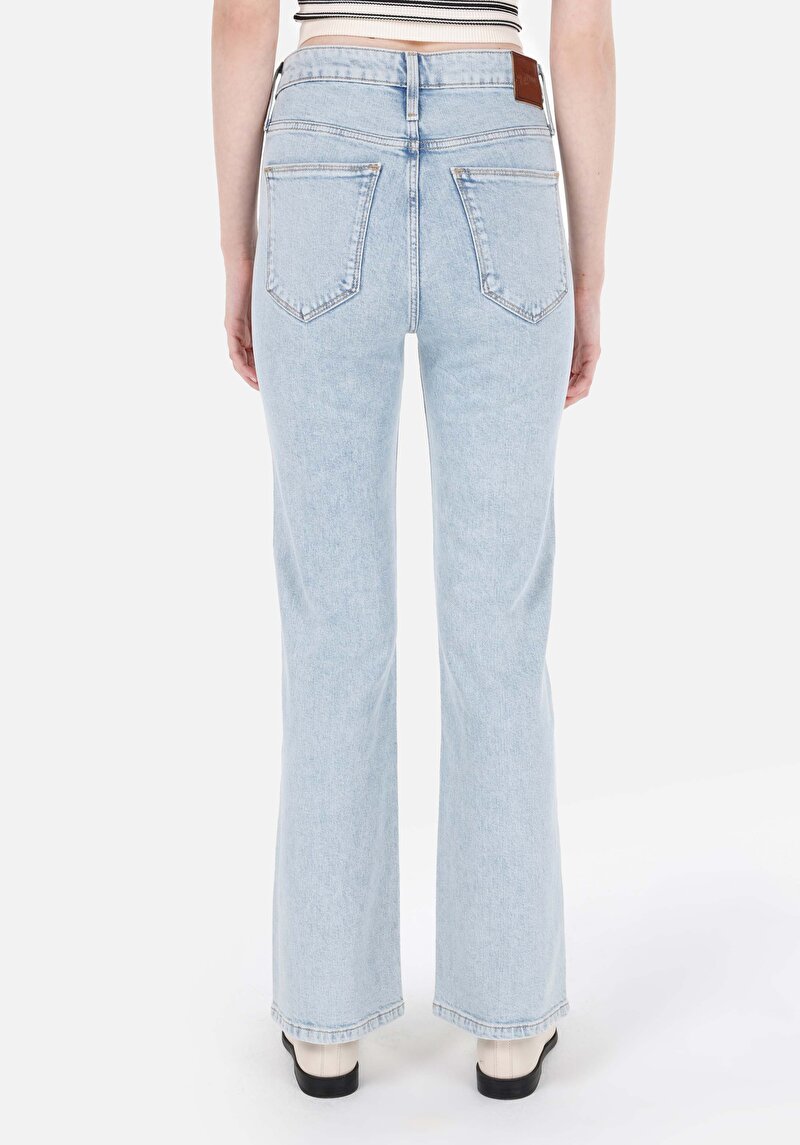 Зображення 771 Emery Джинси Жіночі Блакитні Класичного Крою Cl1069426