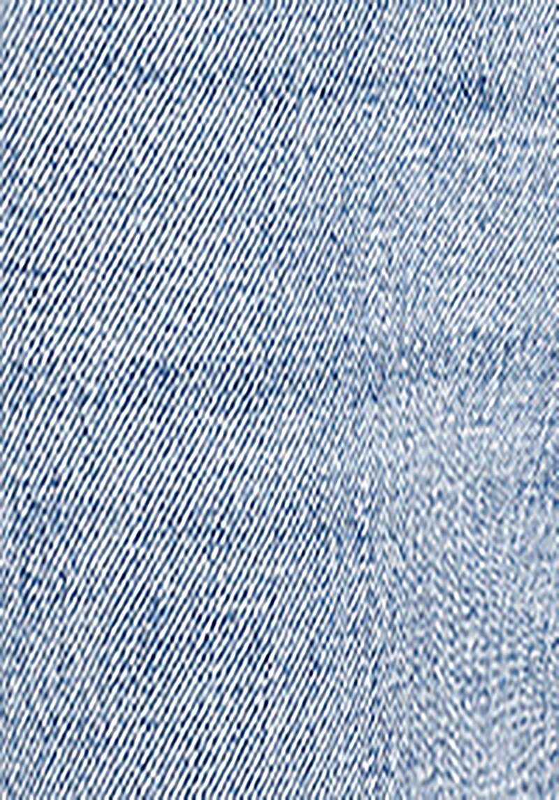 Показати інформацію про 970 Berry Джинси Жіночі Блакитні Класичного Крою Cl1069443