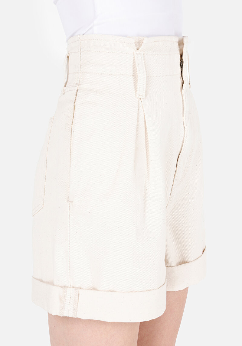 Показати інформацію про Шорти Жіночі Білі  Cl1069603