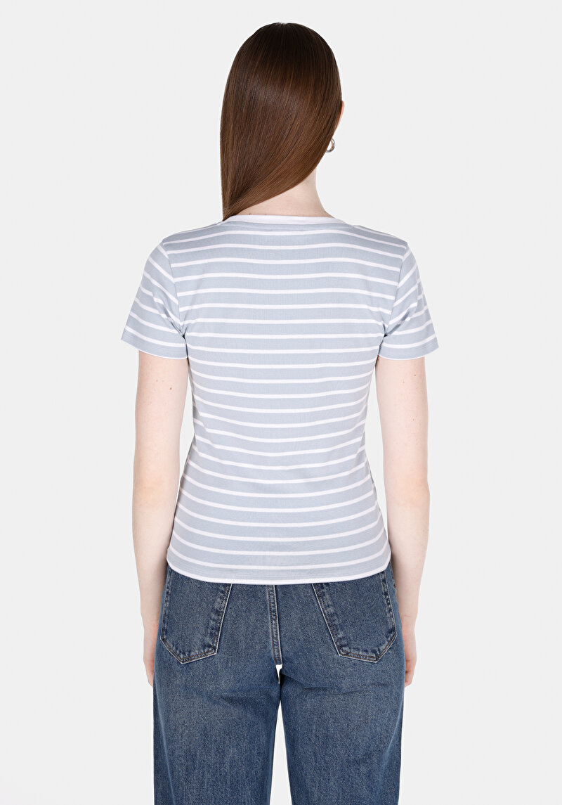 Показати інформацію про Футболка З Коротким Рукавом Жіноча Блакитна  Cl1073529