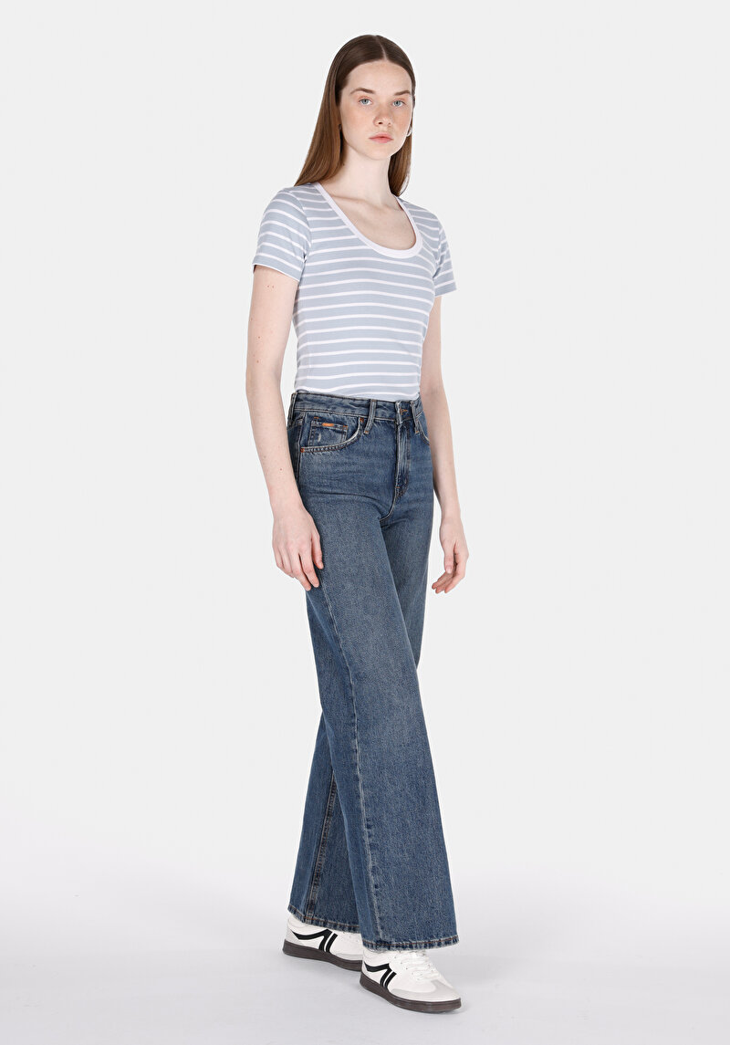 Показати інформацію про Футболка З Коротким Рукавом Жіноча Блакитна  Cl1073529