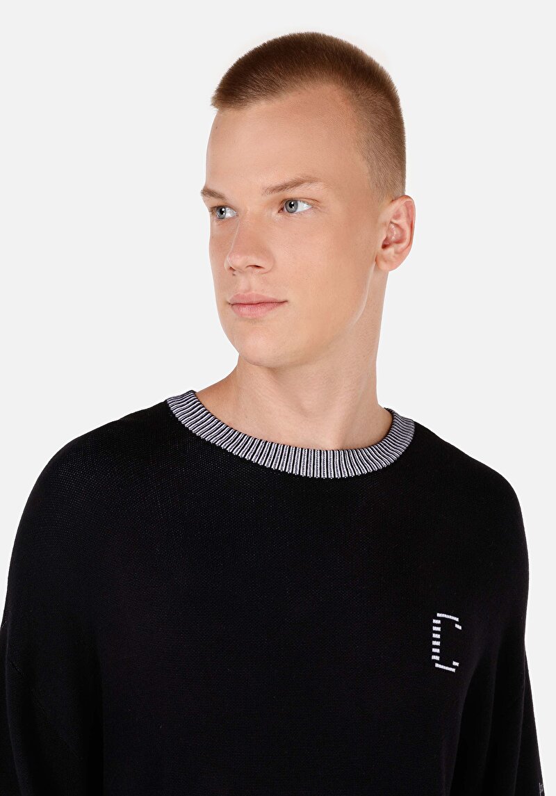 Показати інформацію про Светр Чоловічий Чорний  Cl1070068