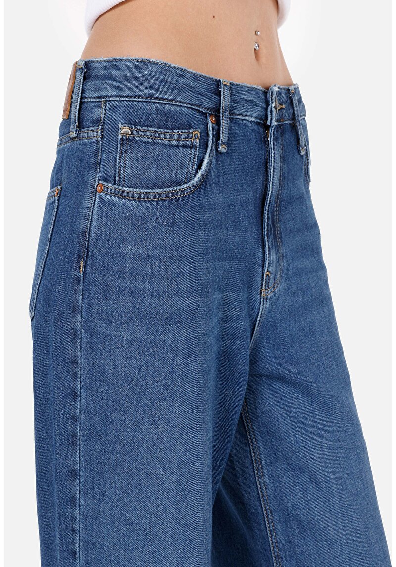 Показати інформацію про 970 Berry Джинси Жіночі Блакитні Класичного Крою Cl1070703