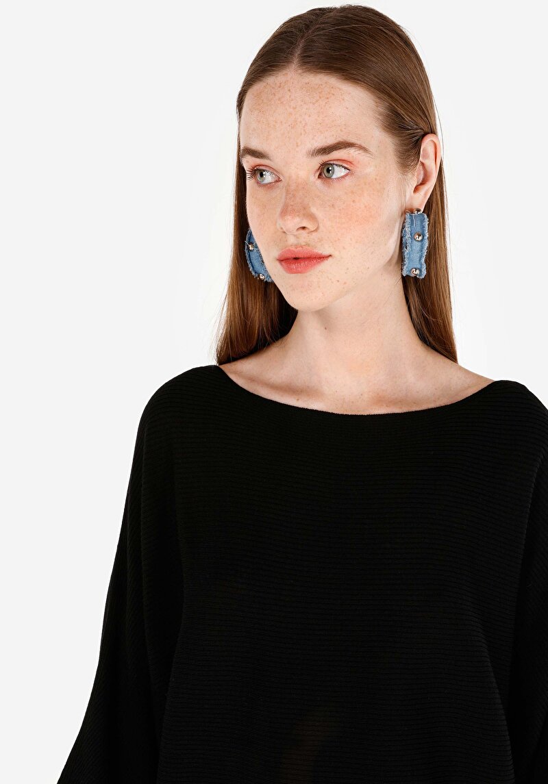 Показати інформацію про Светр Жіночий Чорний  Cl1070885