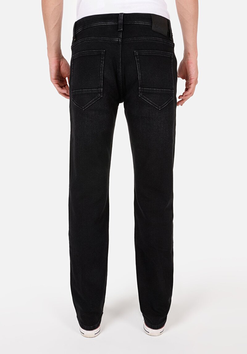 Показати інформацію про 045 David Джинси Чоловічі Чорні Класичного Крою Cl1071064