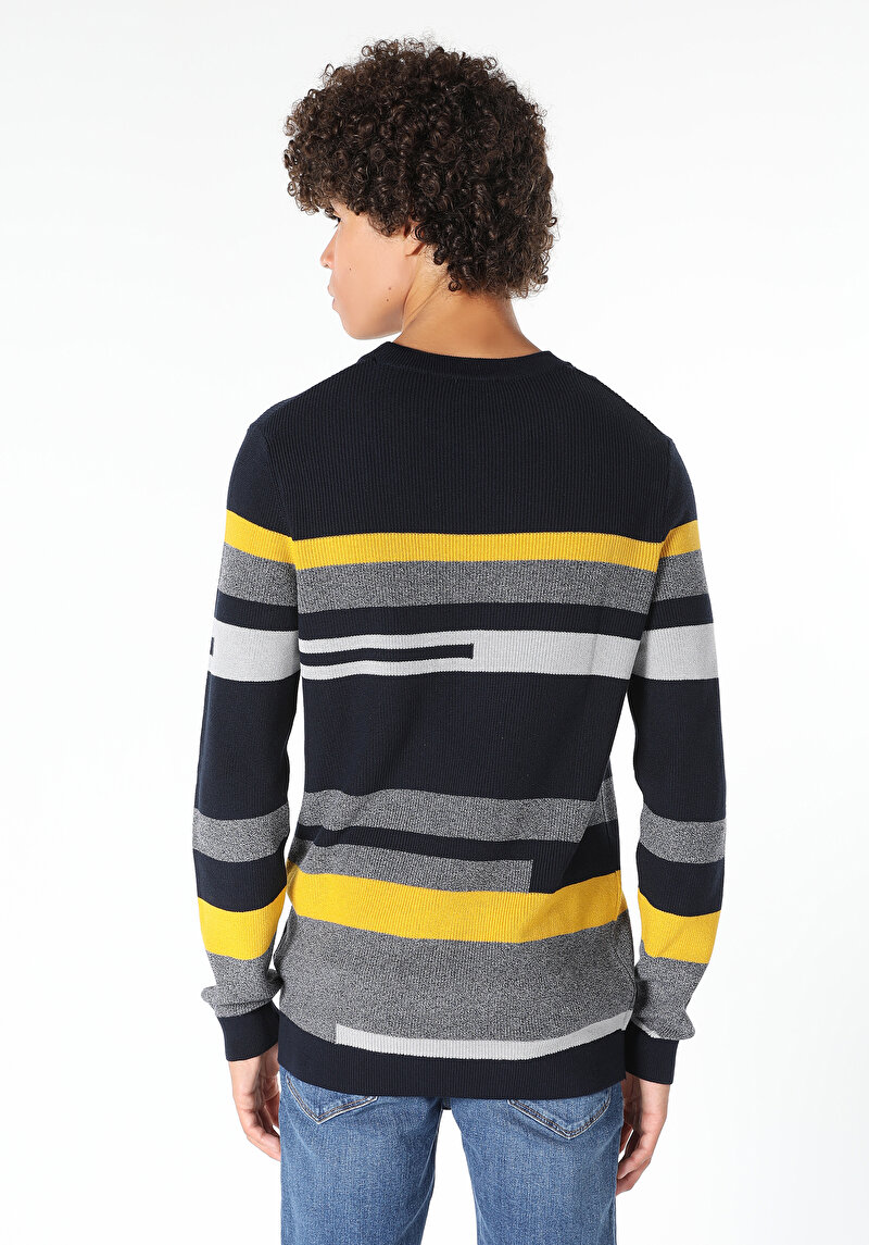 Показати інформацію про Светр Чоловічий Синій  Cl1060910