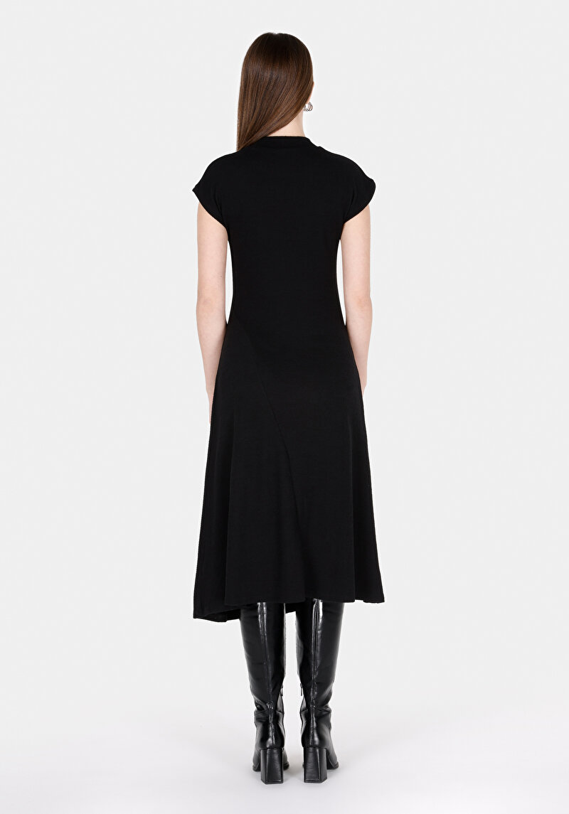 Показати інформацію про Сукня Жіноча Чорна  Cl1071667