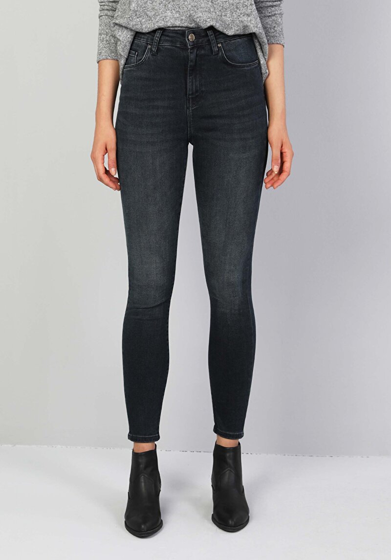 Показати інформацію про 760 Diana Джинси Жіночі Блакитні Супер Вузького Крою Cl1046986