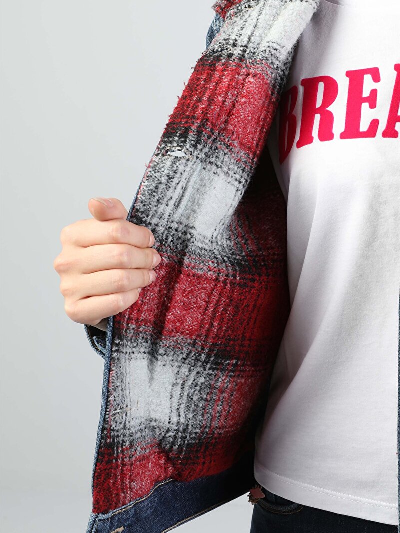 Показати інформацію про Джинсова Куртка Жіноча Синя Класичного Крою CL1047241