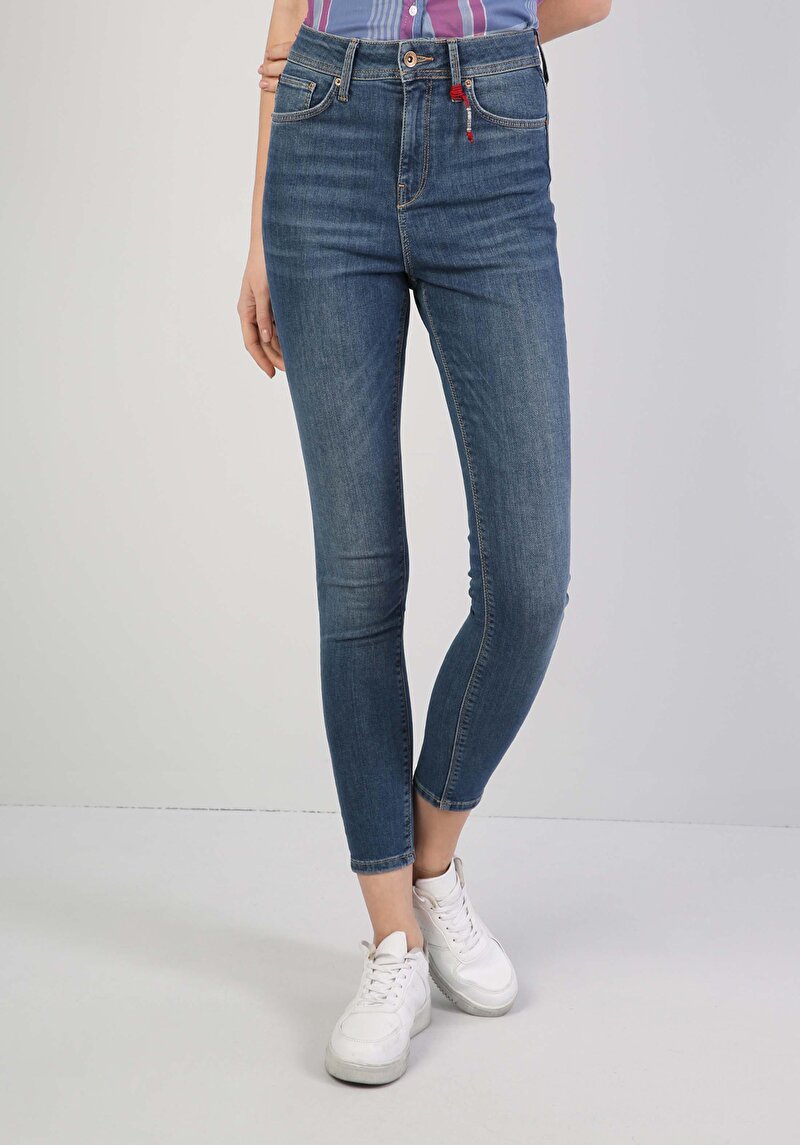 Показати інформацію про 760 Diana Джинси Жіночі Блакитні Супер Вузького Крою Cl1043906